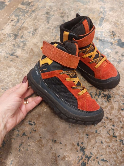 Ghete Quechua mărime 31. Piele naturala