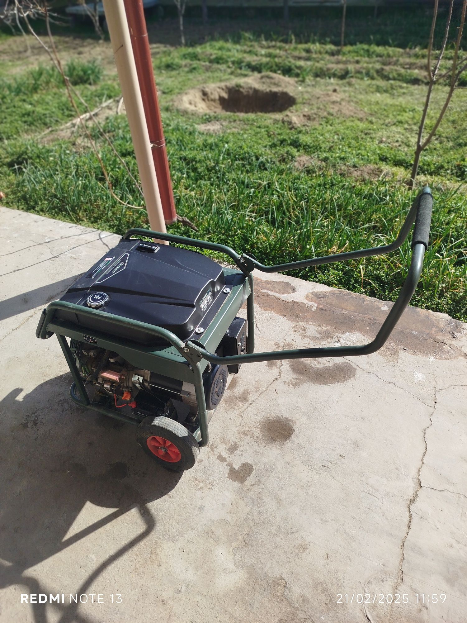 Generator Dvijok