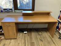 Продавам бюро с чекмедже и шкаф