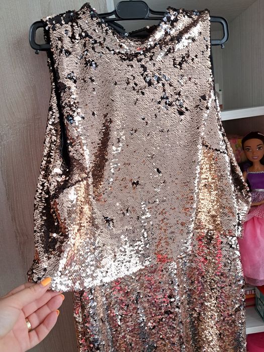 Rochie cu paiete H&M, marimea 42