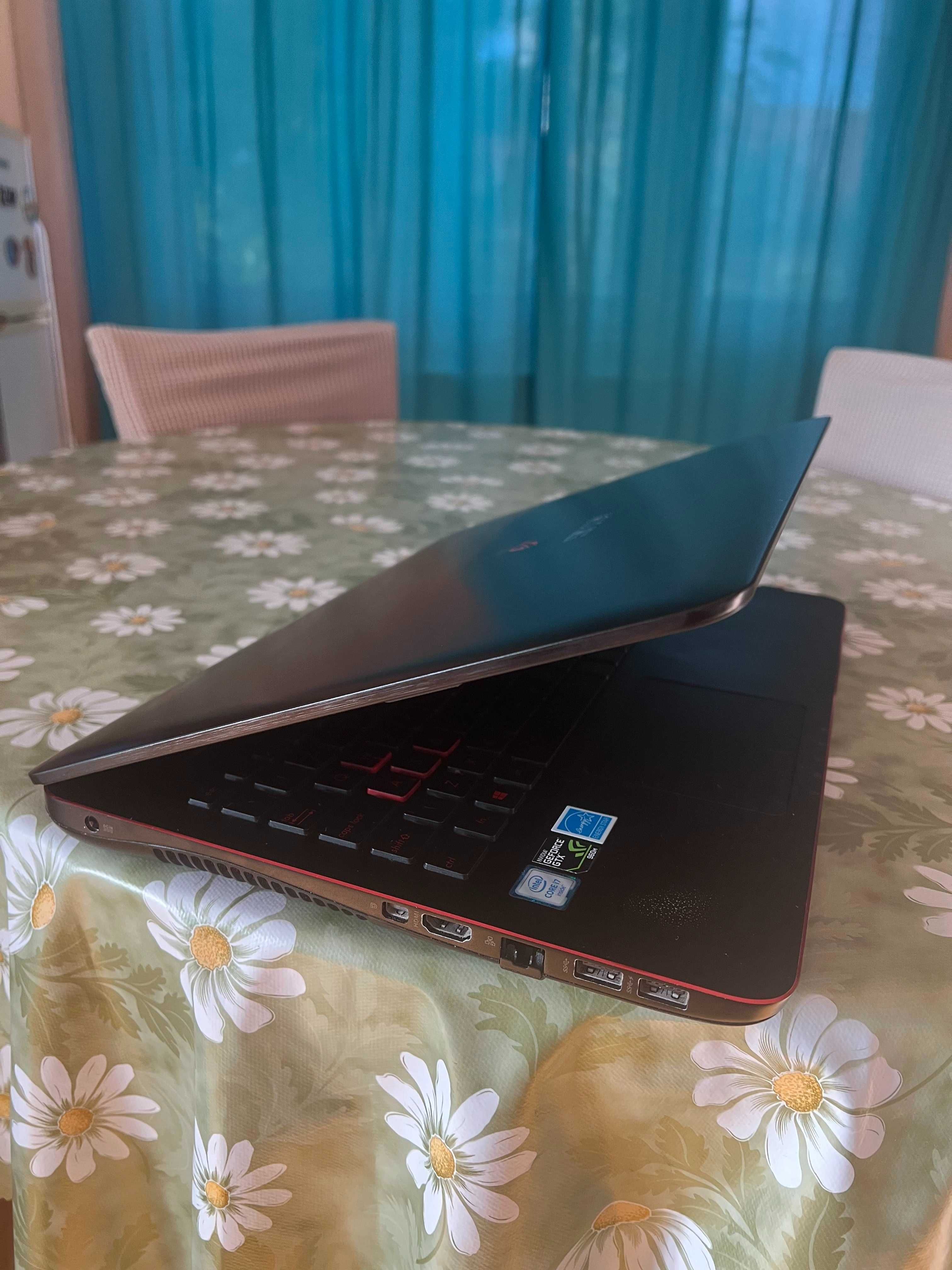 Laptop Asus ROG G551V