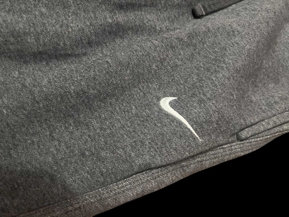 Pantaloni Nike Gri - Marimea M