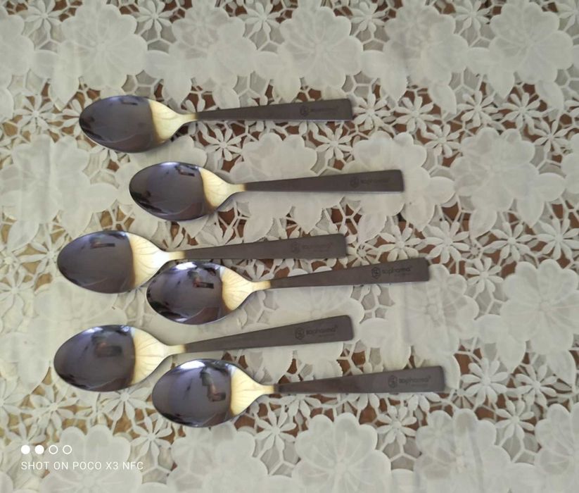 Чаши, чинии, лъжички и ножове-6бр.-12-22лв.