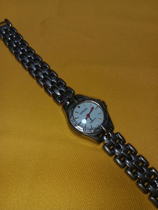 Geneves Quartz - 15 лв