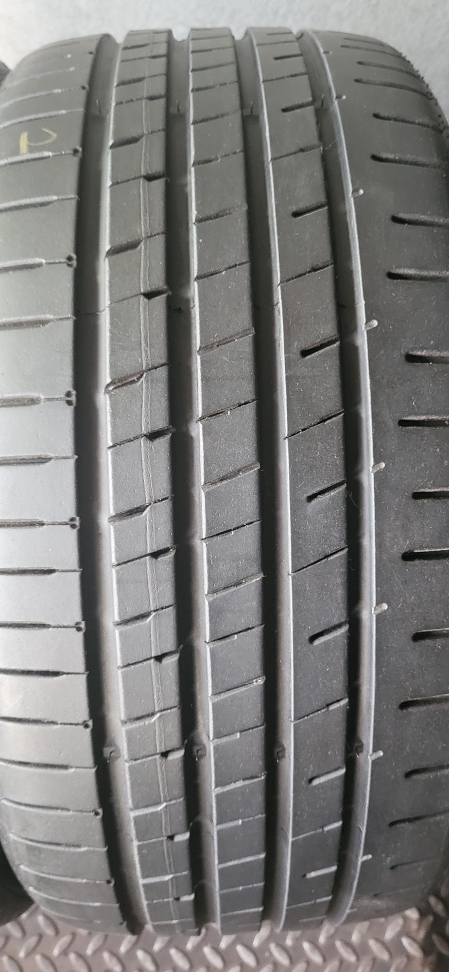 2 anvelope 235 35 19 gt radial de vara 7,2mm