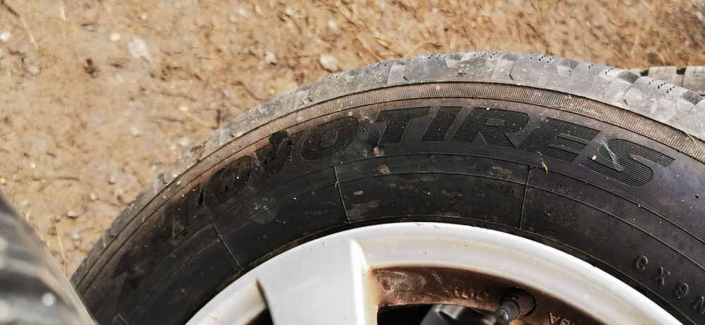 Anvelope iarna m+s 195 65 r15 91h Toyo și Hankook import Germania