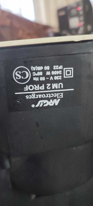 Uscător mâini Românesc