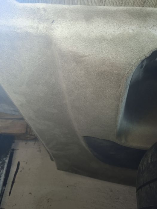 Потолок,стекло люка ,задняя полка(под 2 подголовника),боковые стойкиW2