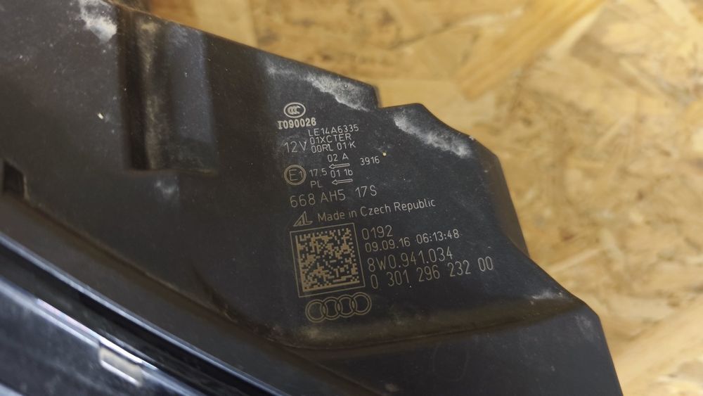 Десен фар за Ауди А4  Audi A4 B9 Full LED