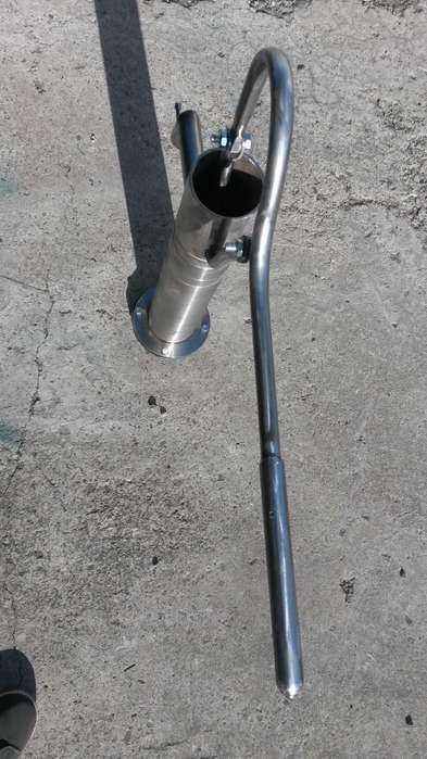 Pompa manuala pentru apa complet din inox 100%