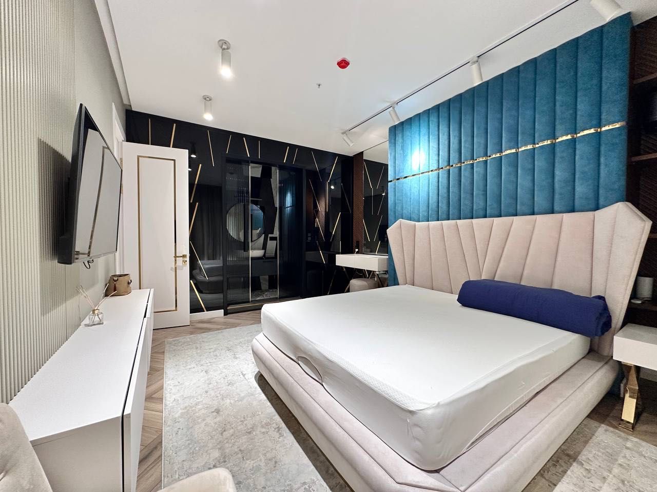 Akay City Продается 2 комнатная квартира ремонт Дархан К.Ниязова