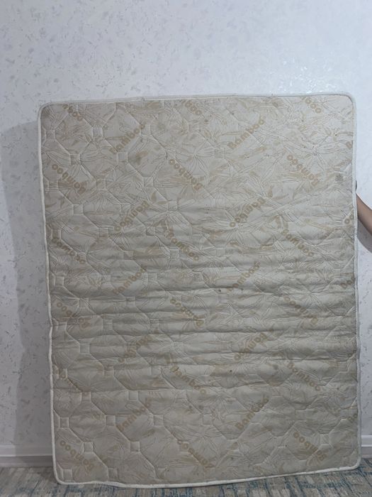 Продаю мягкий и удобный матрас.