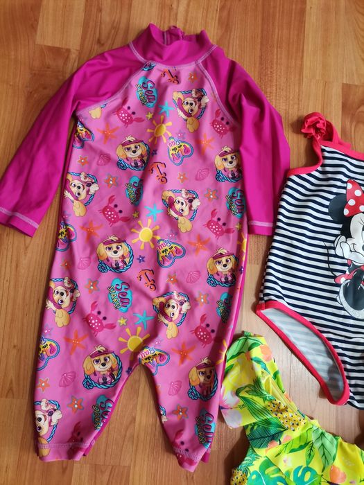 Costume de baie, fetite 4-5 ani