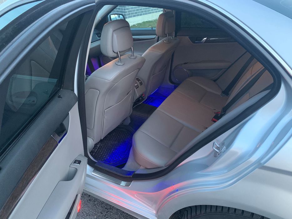 Mercedes C 220 CDI Automat 170 CP