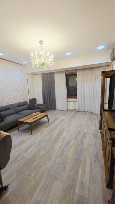 Продаётся квартира Паркентский новостройка 3 комнатная