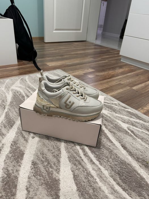 Liu jo - оригинални сникърси!