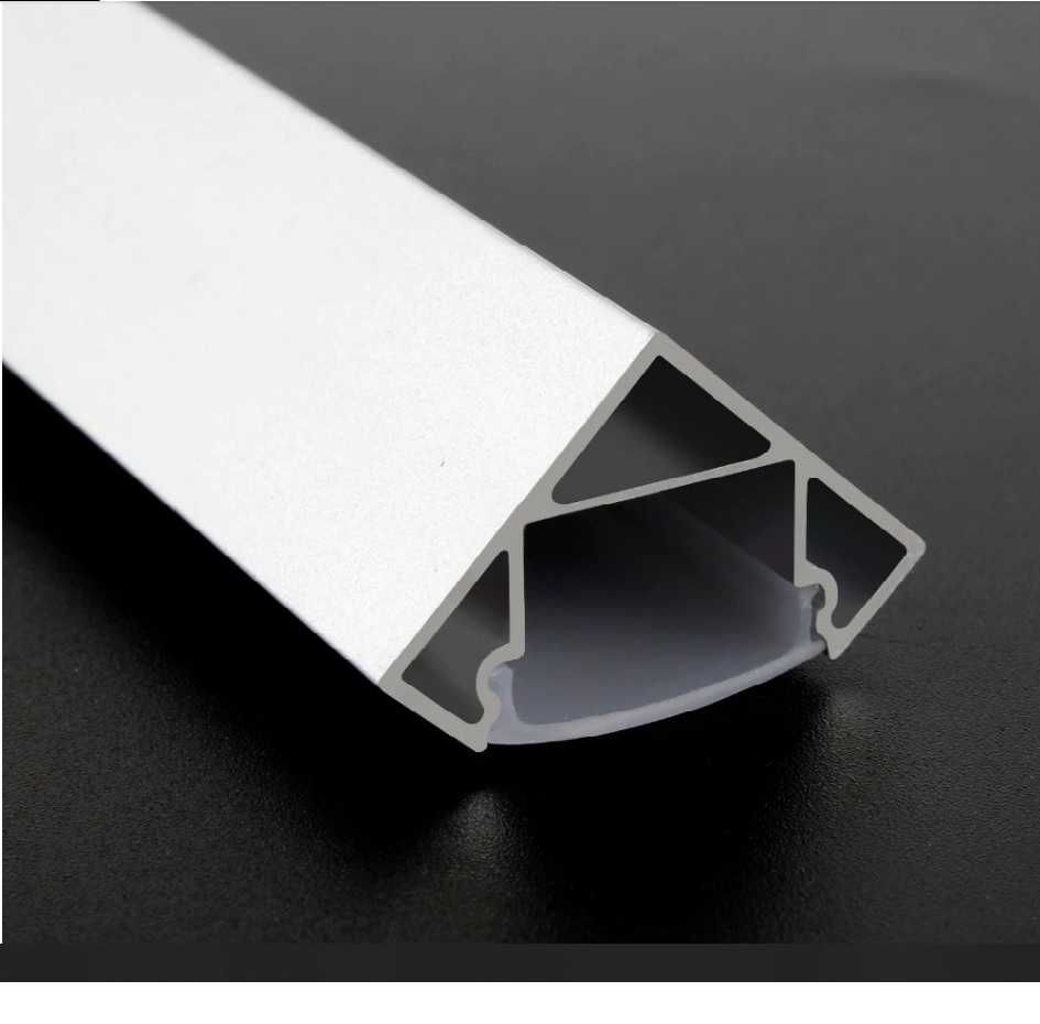 Profil aluminiu de 1 metru pentru led colt