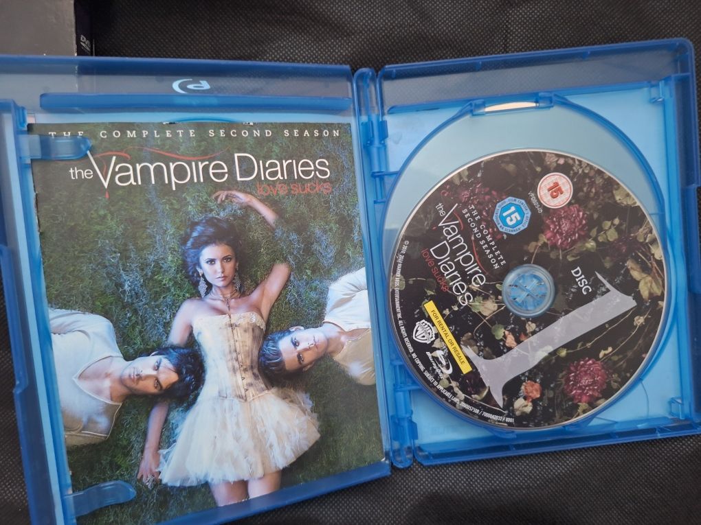 Дневниците на вампира/The Vampire Diaries на DVD/Blu-ray
