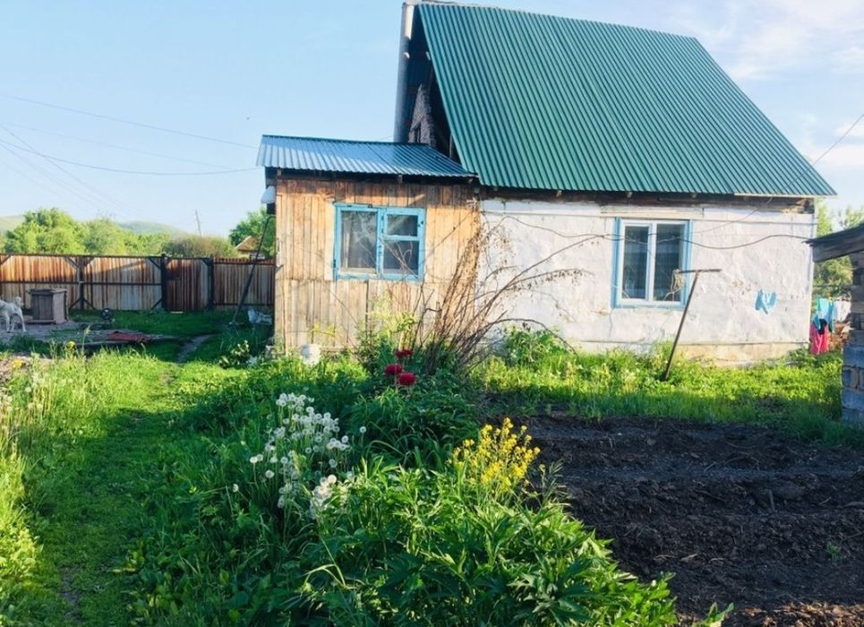 Продам дачу зимний вариант ст Титан