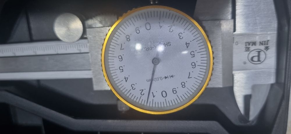 Штангенциркуль метровый