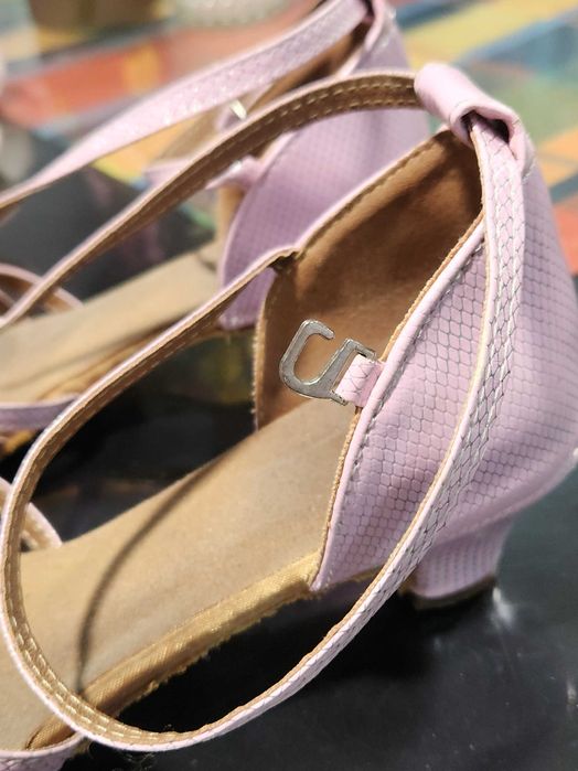 Обувки за танци-балеринки номер 31