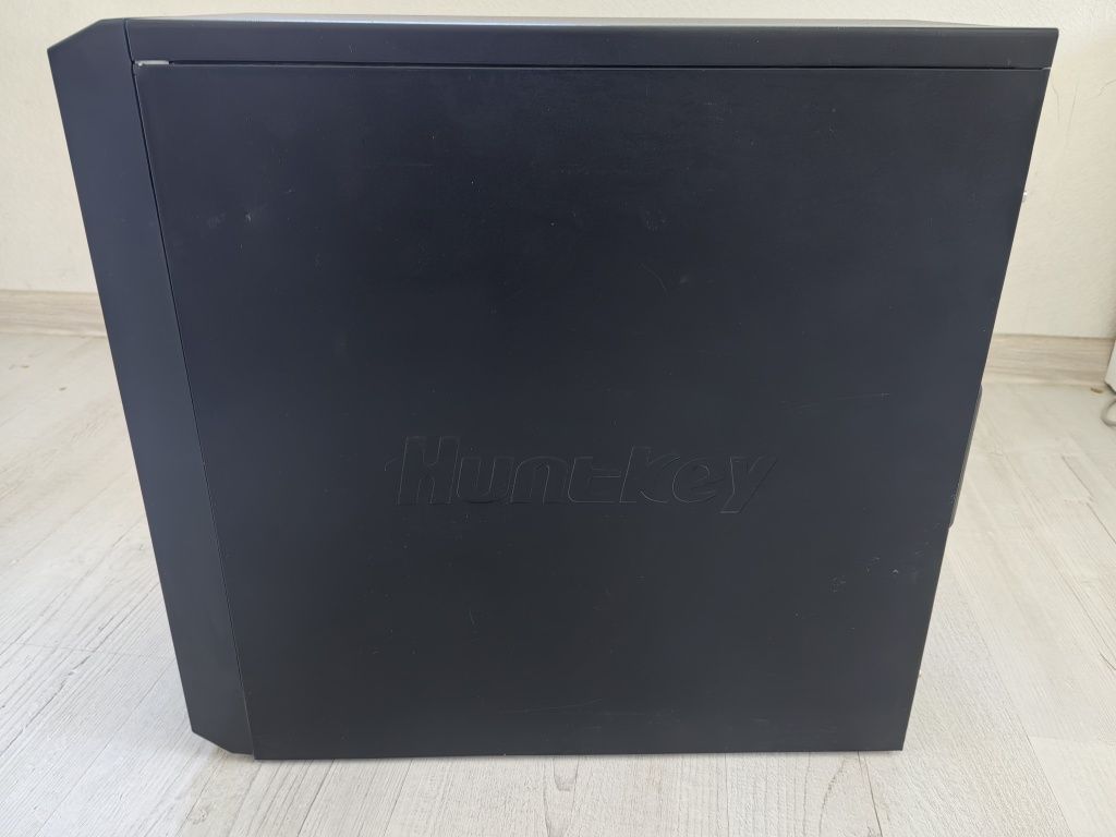 Продаётся пк процессор i3-2100 4g оперативки жёсткий диск на 1 терабай