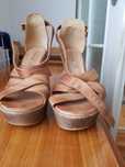 Vand sandale din piele