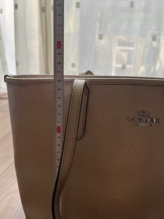 Geanta COACH Originala Aurie Sclipitoare