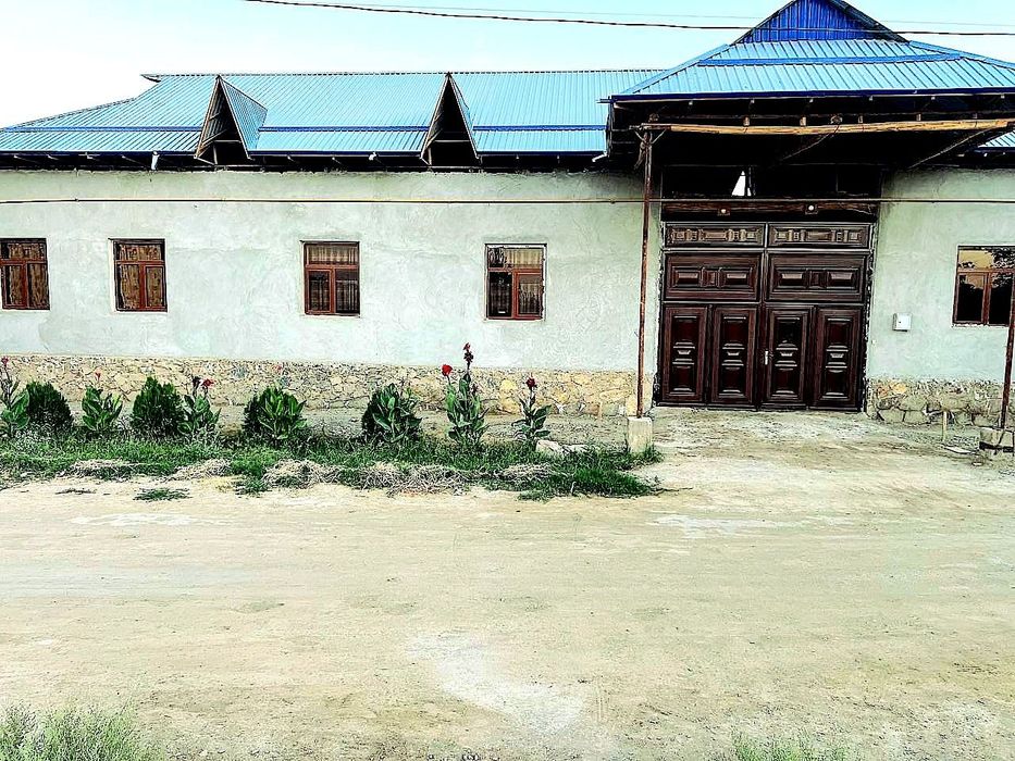 Uy sotiladi paxtachi tuman Oxin Qo‘shxovuz MFY