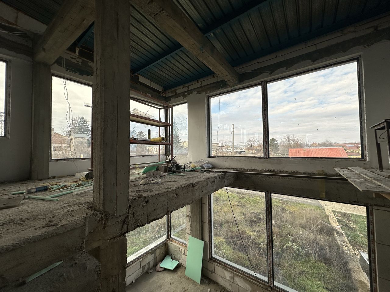 Продава се Промишлена сграда в Ветово - 1200 кв.м за 159 €/кв.м - Снимка #7