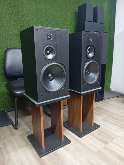 Тонколони HECO Interior 330S