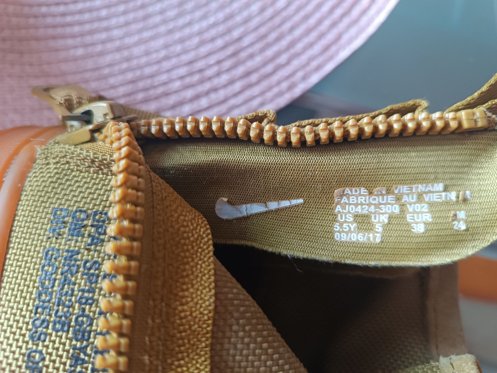 Nike SF Afi Mid (GS) 38