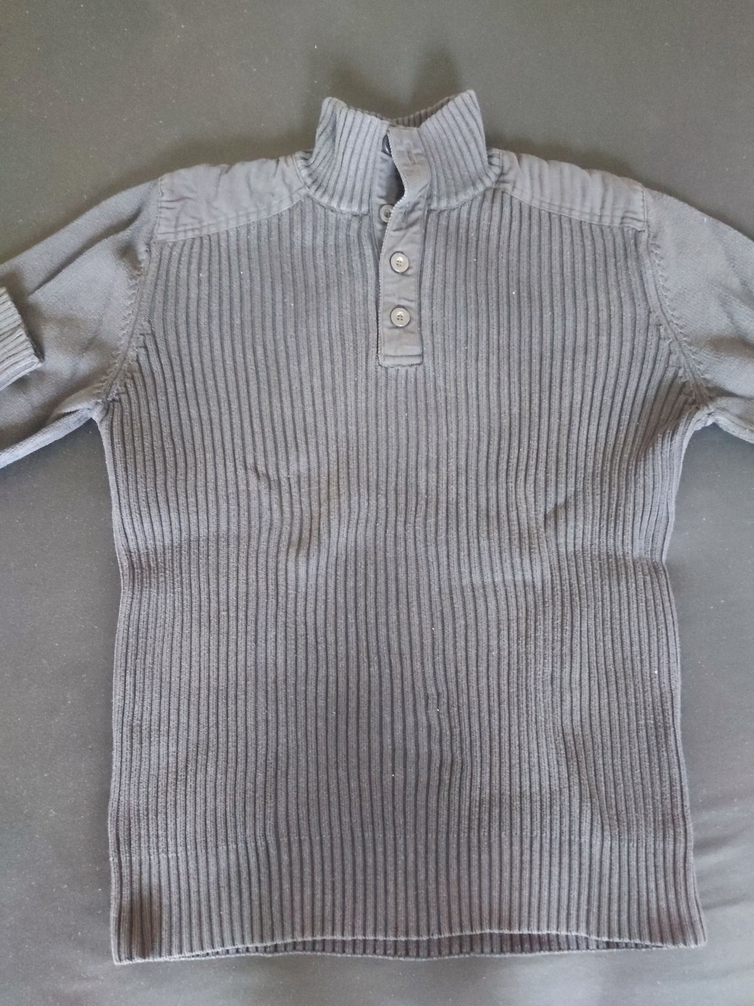 Маркови зимно-есенни блузи, суичъри, тениски  и ризи от Америка и Итал