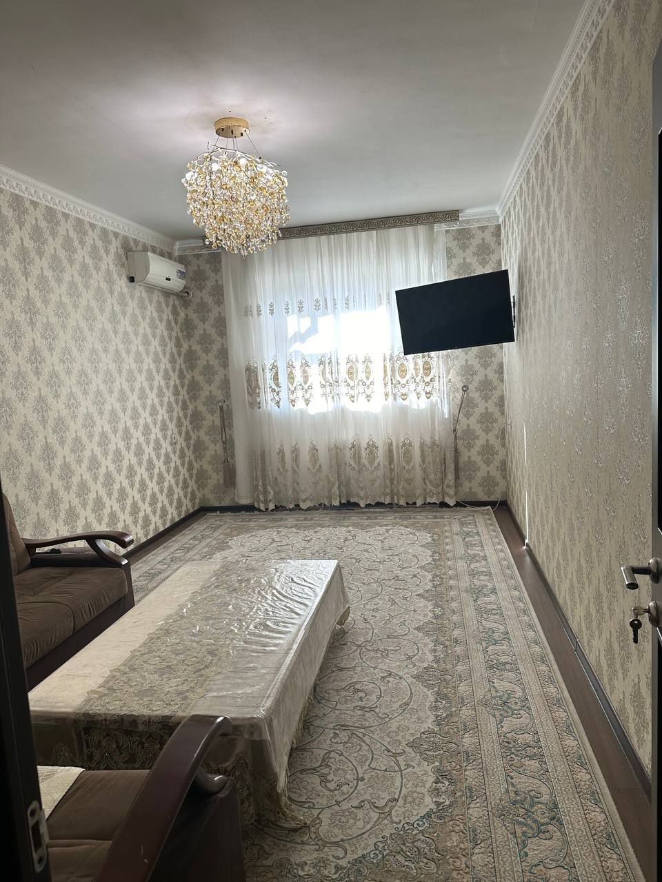 Сергили 8 Худуд 3/3/7.74м²Срочга Сотилади