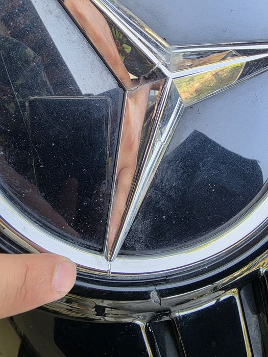 Mercedes benz EQB EQA 2022 решетка предна броня