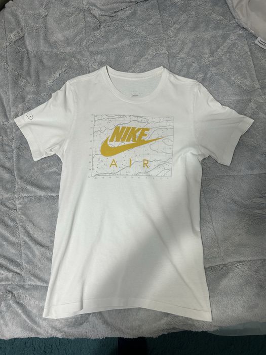 Vand tricou Nike reflectorizant marimea M