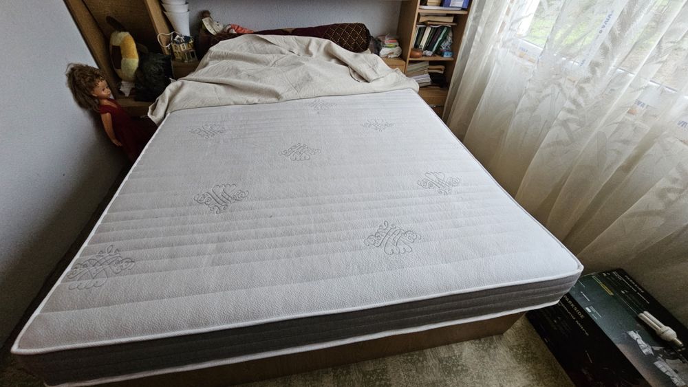 Двулицев матрак.