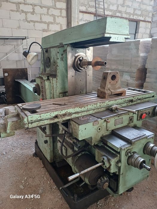 Фрейзерный станок 6р82г