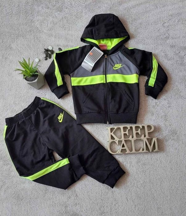 Детски екипи бродирано лого