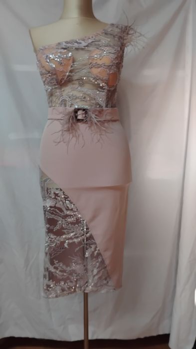 Rochii de seara lucrate în Oradea