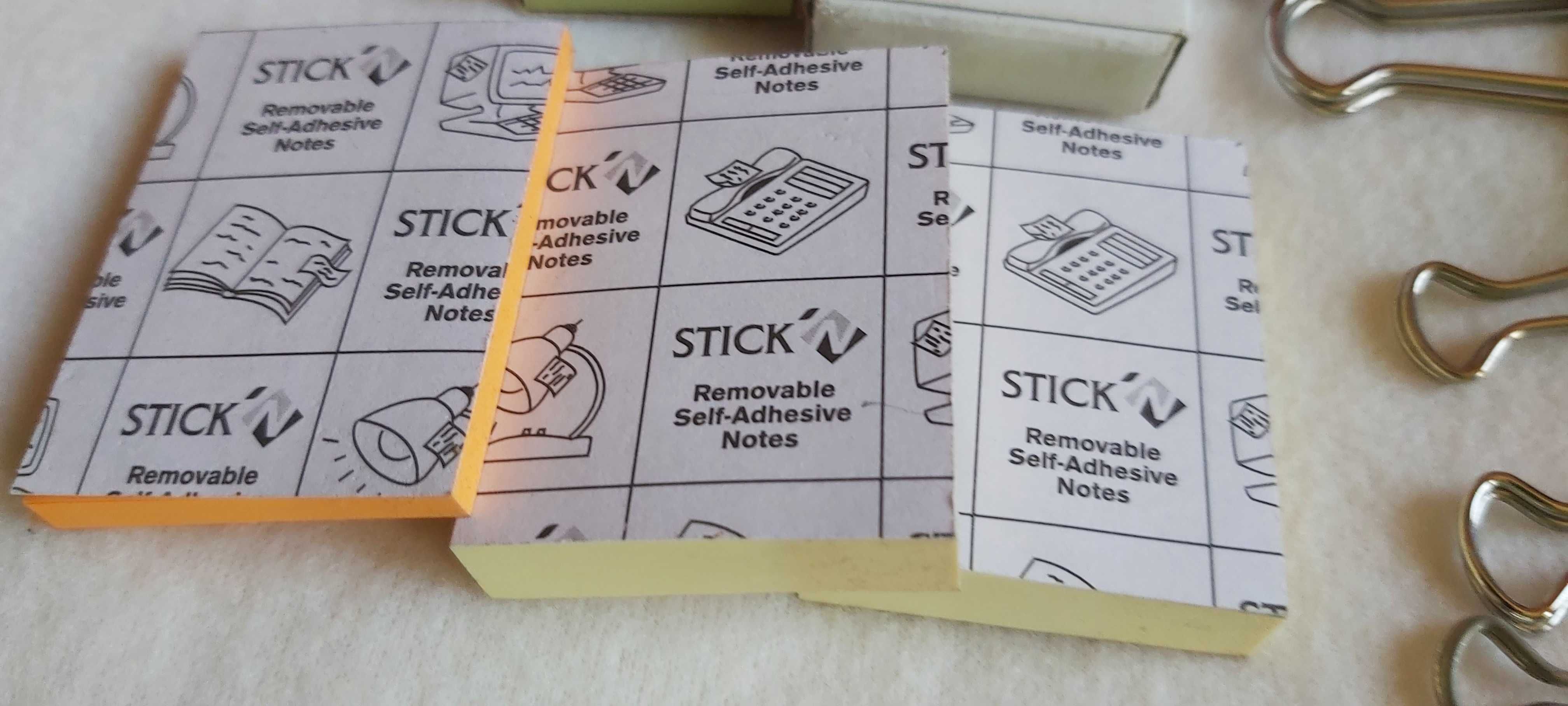 Set sticky notes, clipsuri și altele pentru școală