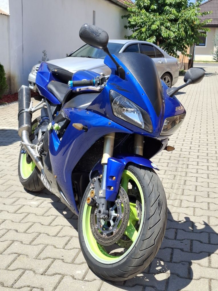 Yamaha yzf R1 2002 r 1 injectie