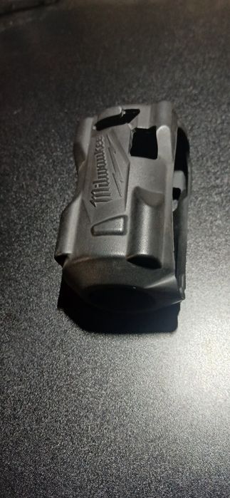 Предпазен маншон Miwaukee M12Fiw38