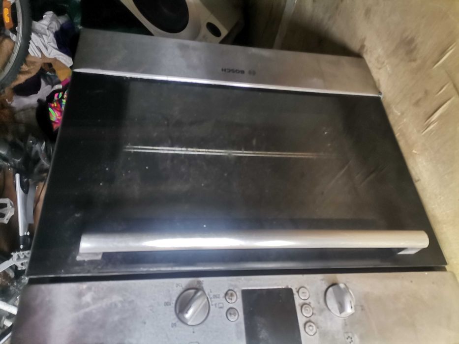 Cuptor electric BOSH pt mobilă de bucătărie perfect funcțional