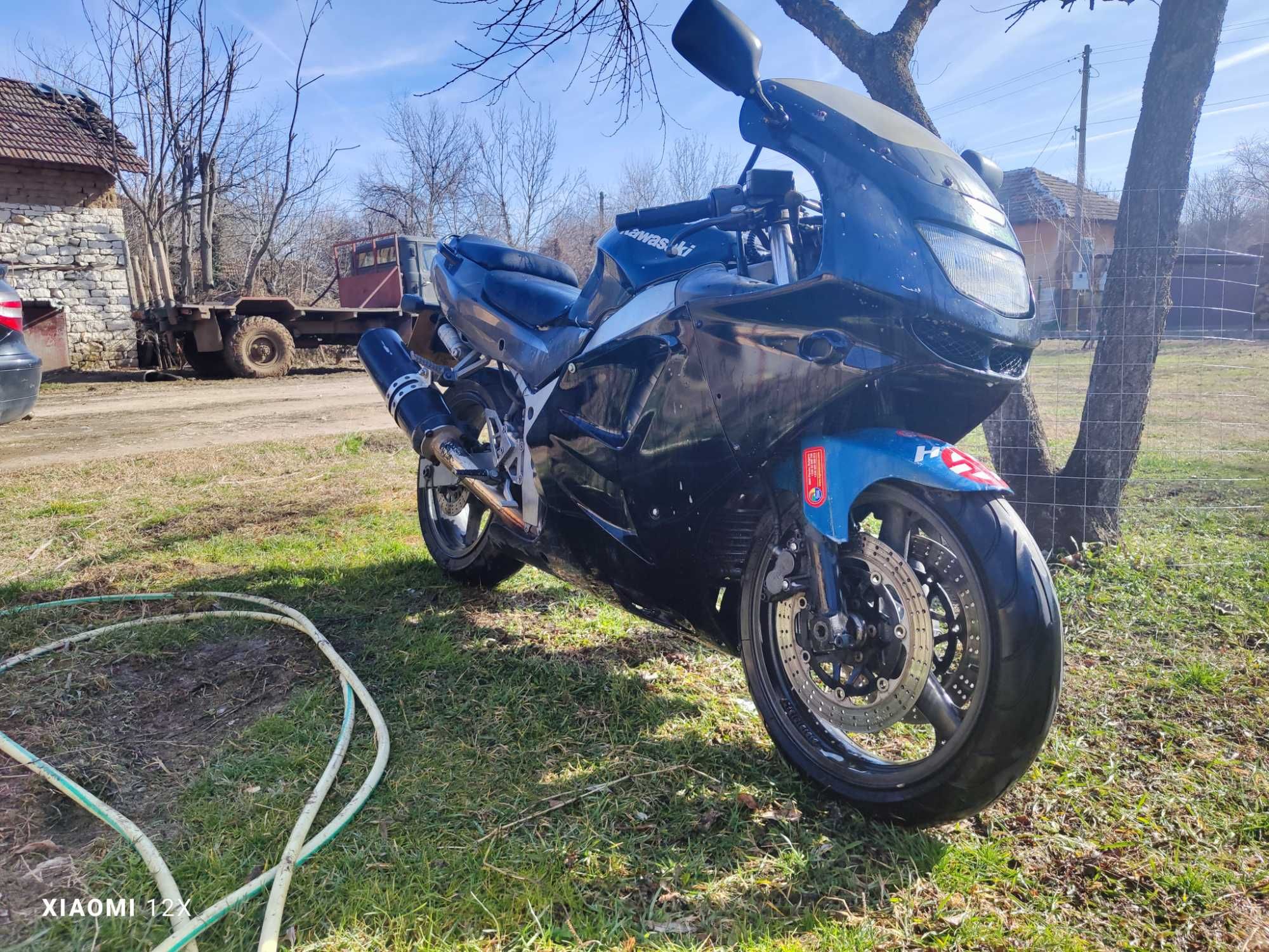 Kawasaki zx6r 1996