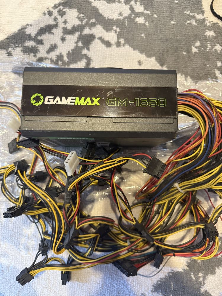 Блок питания Game Max GМ 1650