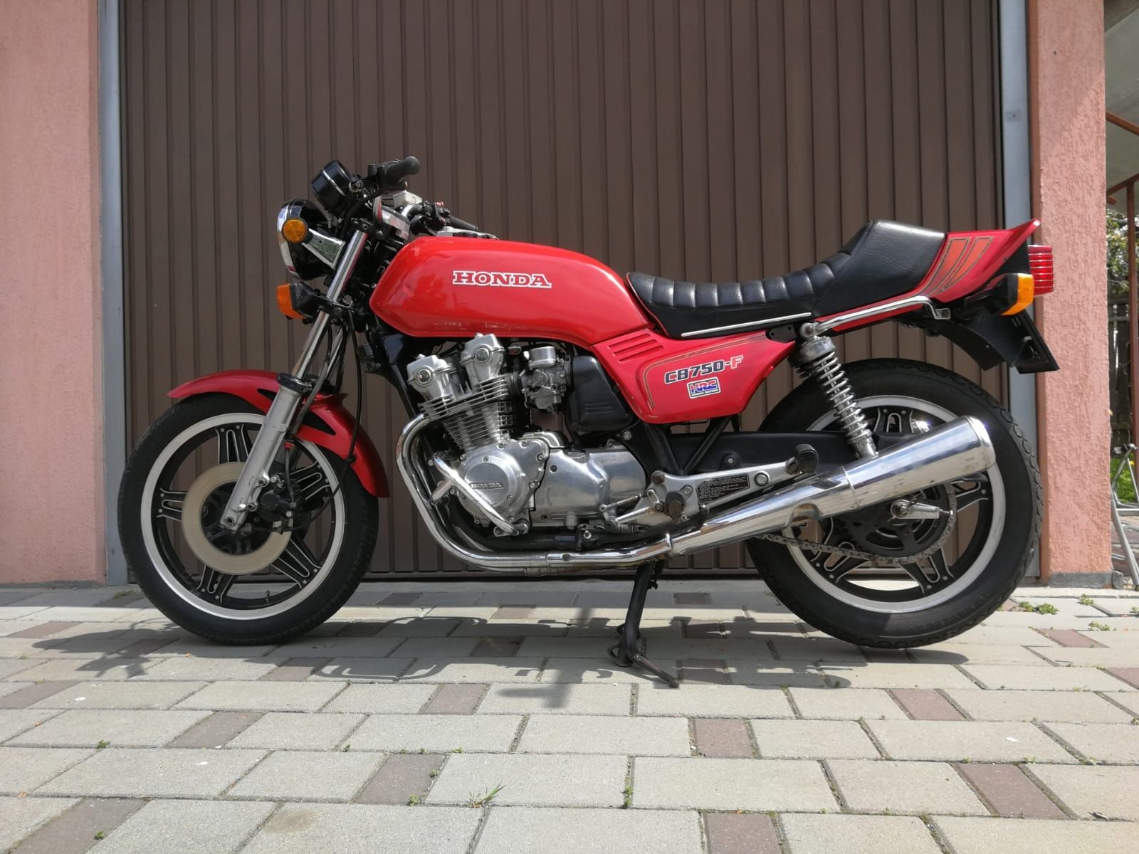 Honda CB 750 RC 04