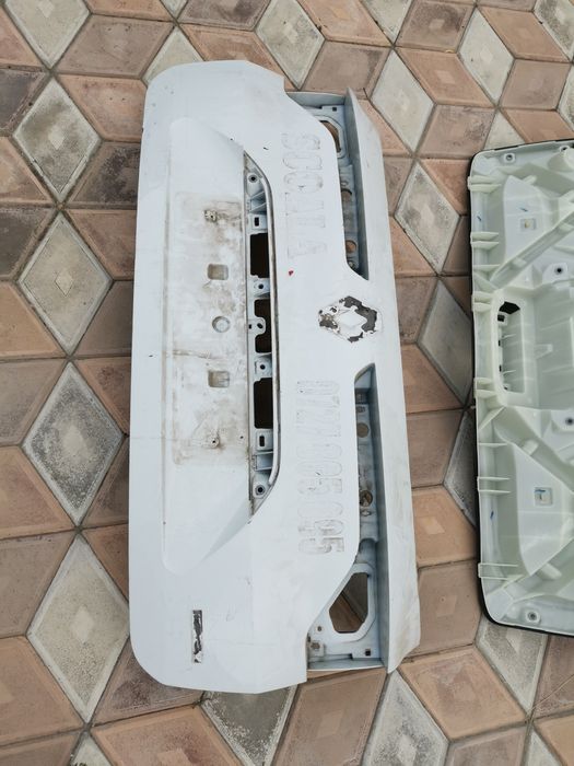 Haion, ornament haion hayon Renault megane 4 2017/2018/2019/2020/2021