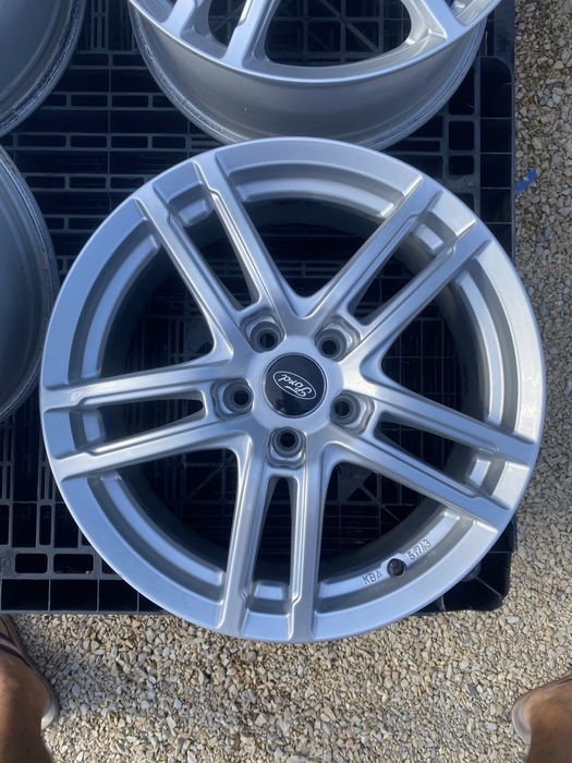 17 цола 5 х 108 мм Форд , Волво , Ford , Volvo