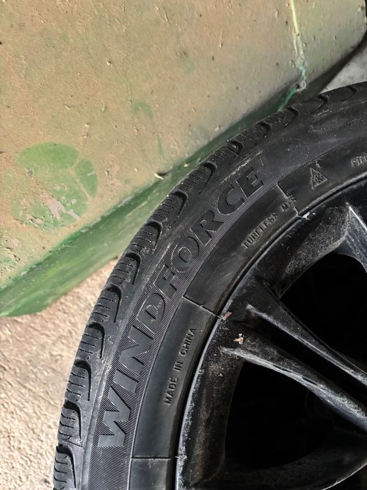 2бр Зимни гуми 245/45R18